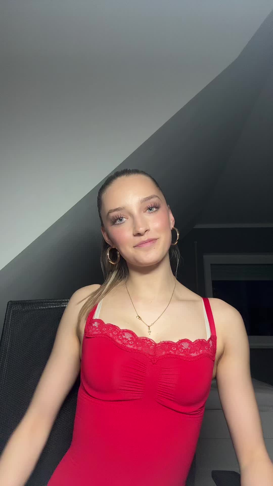 @Emily ✨