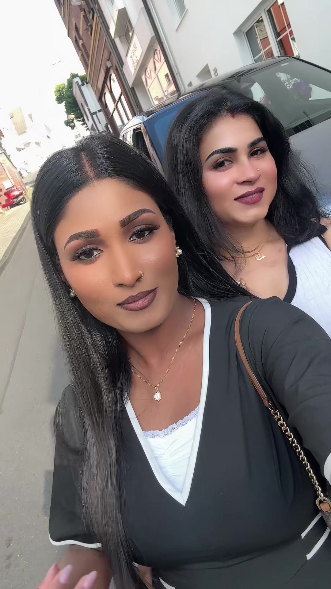@thanusiya❤️lax✨🇩🇪