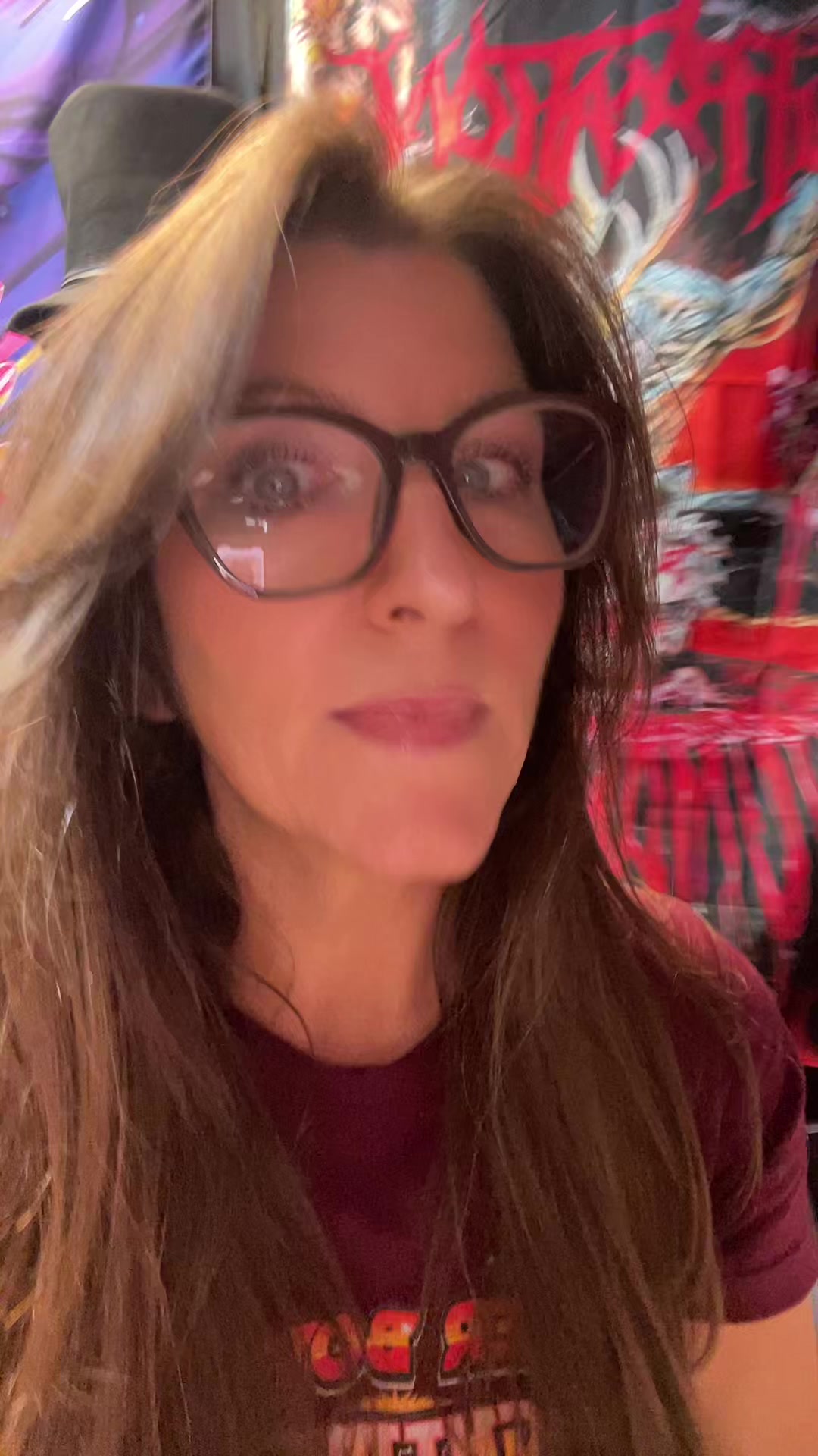@JuliaGhoulia