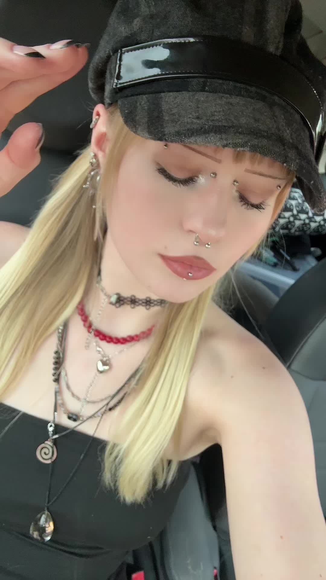 @kayla ✦