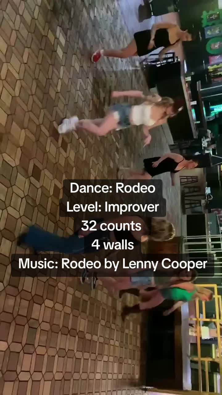 @melissavia