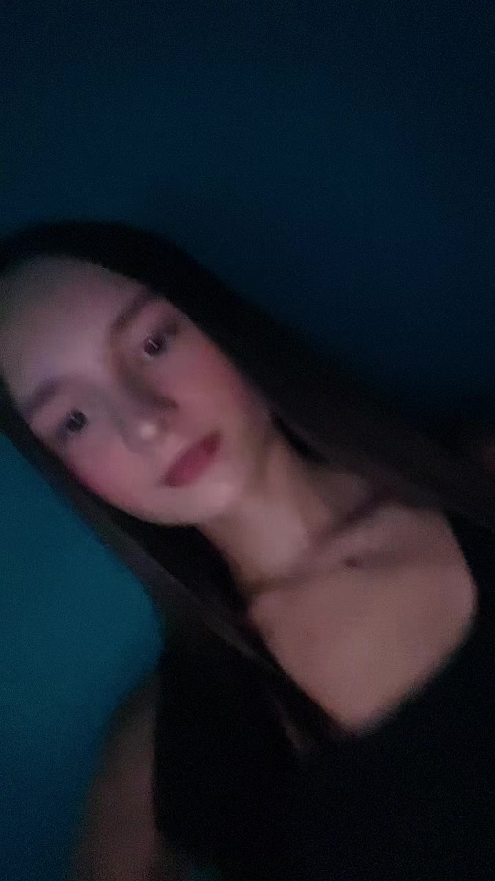 @𝓁ℴ𝓊𝓃𝒶'🥂