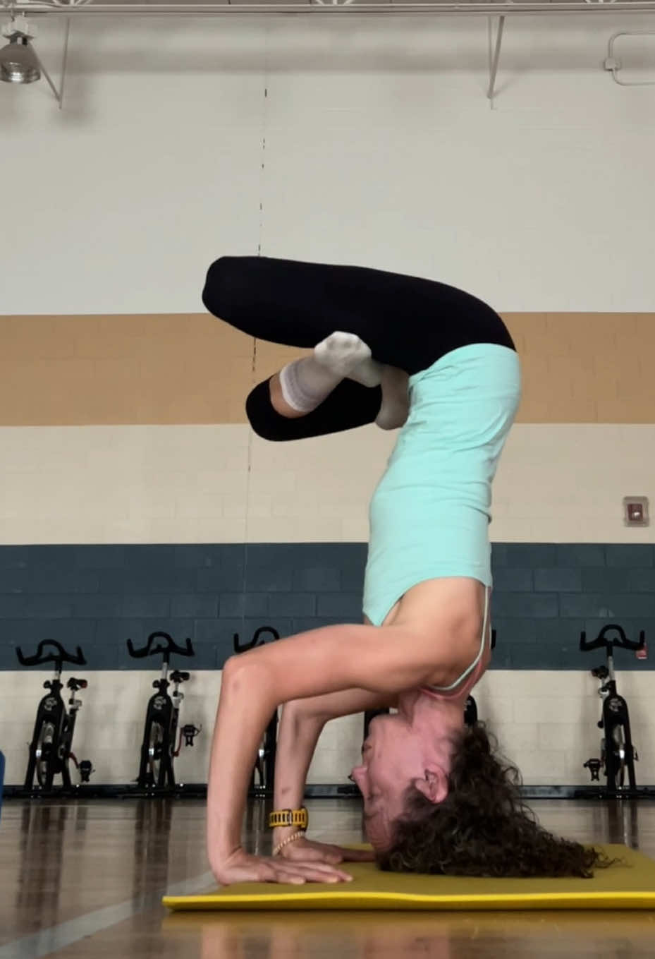 @Sarah Bublavy | Yoga + Fitness
