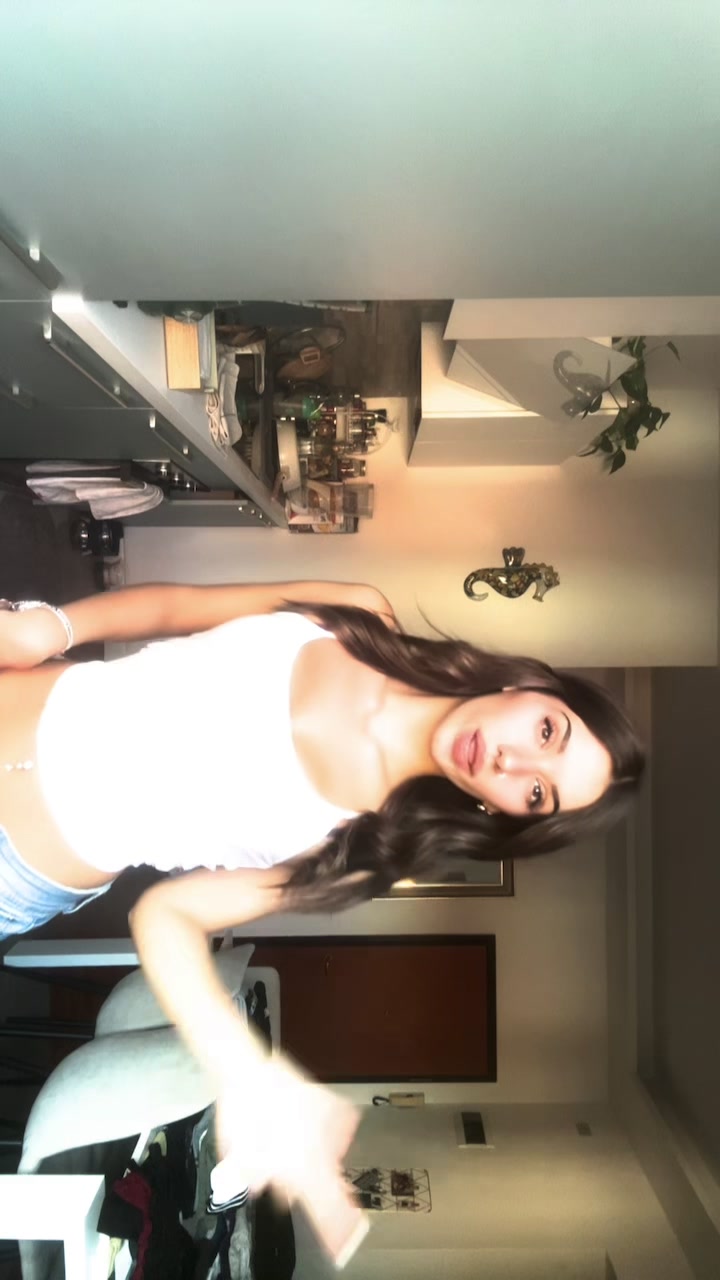 @auri