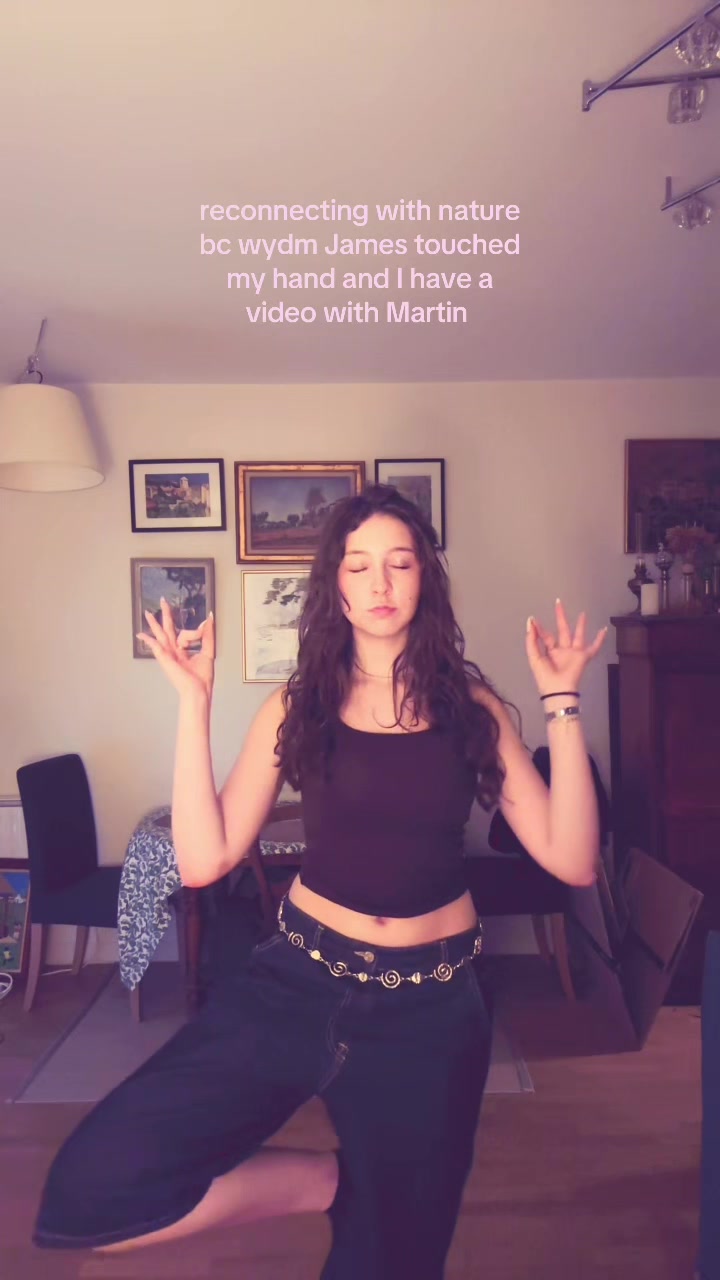 @&pound;m&sup1;⁰⁰⁹
