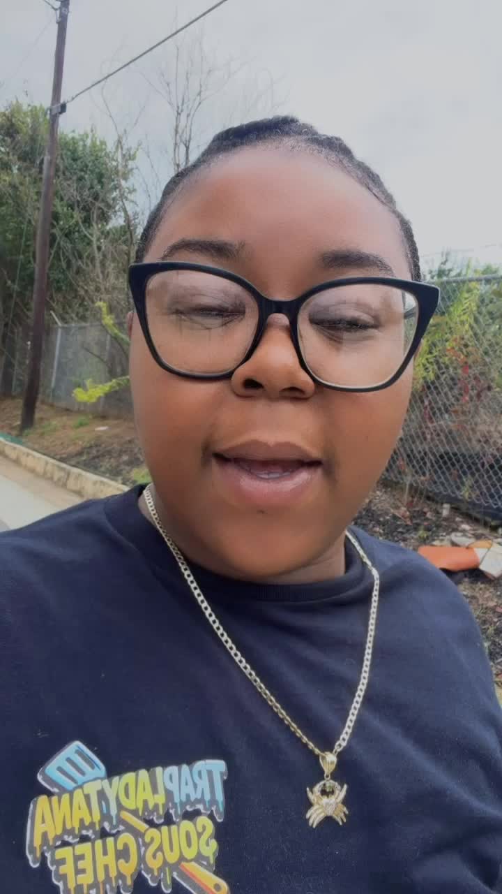 @trapladytana