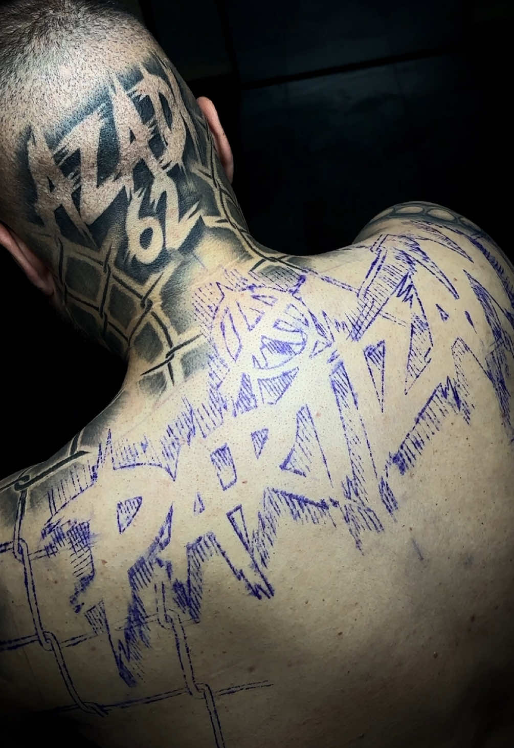 @Stue Tattoo World