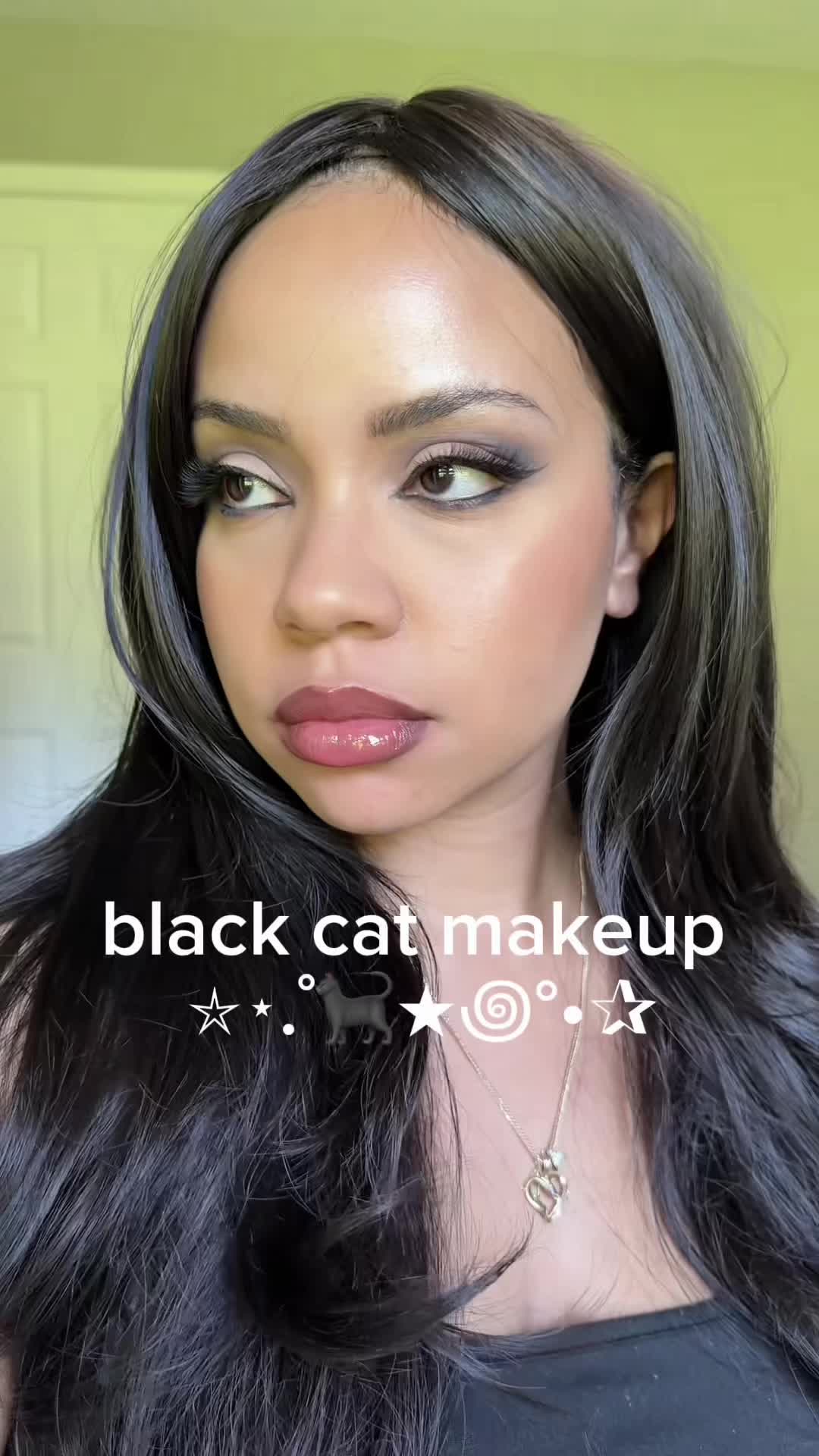@kels | makeup tuts & more 𑣲⋆｡