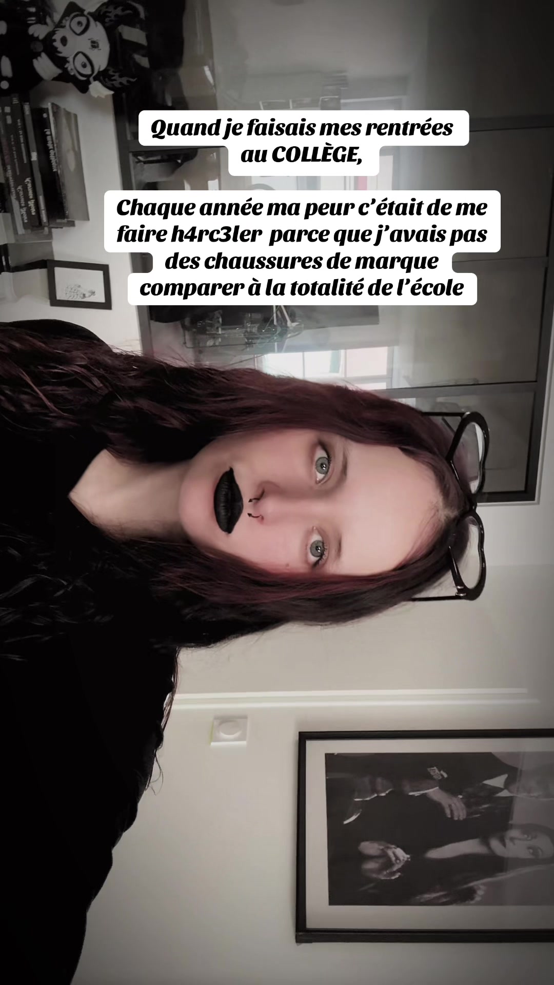 @🦇 𝔐𝔞𝔯𝔦𝔫𝔢 - Goth Girl