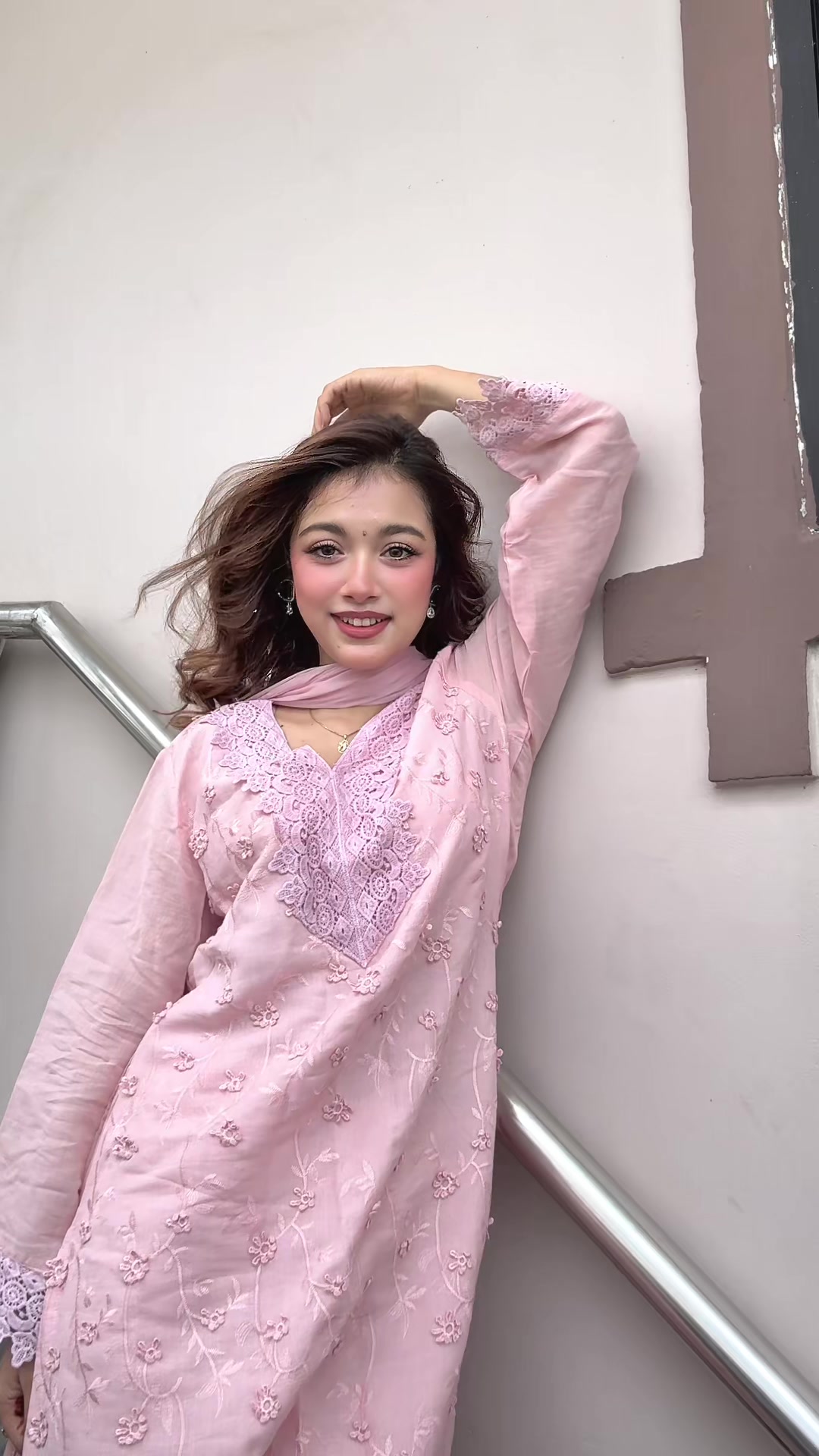 @Isha Thapa 🌸