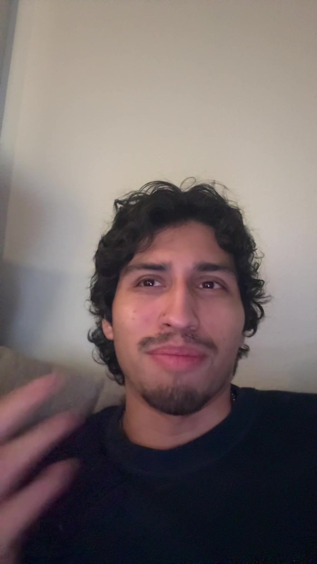 @Toñio