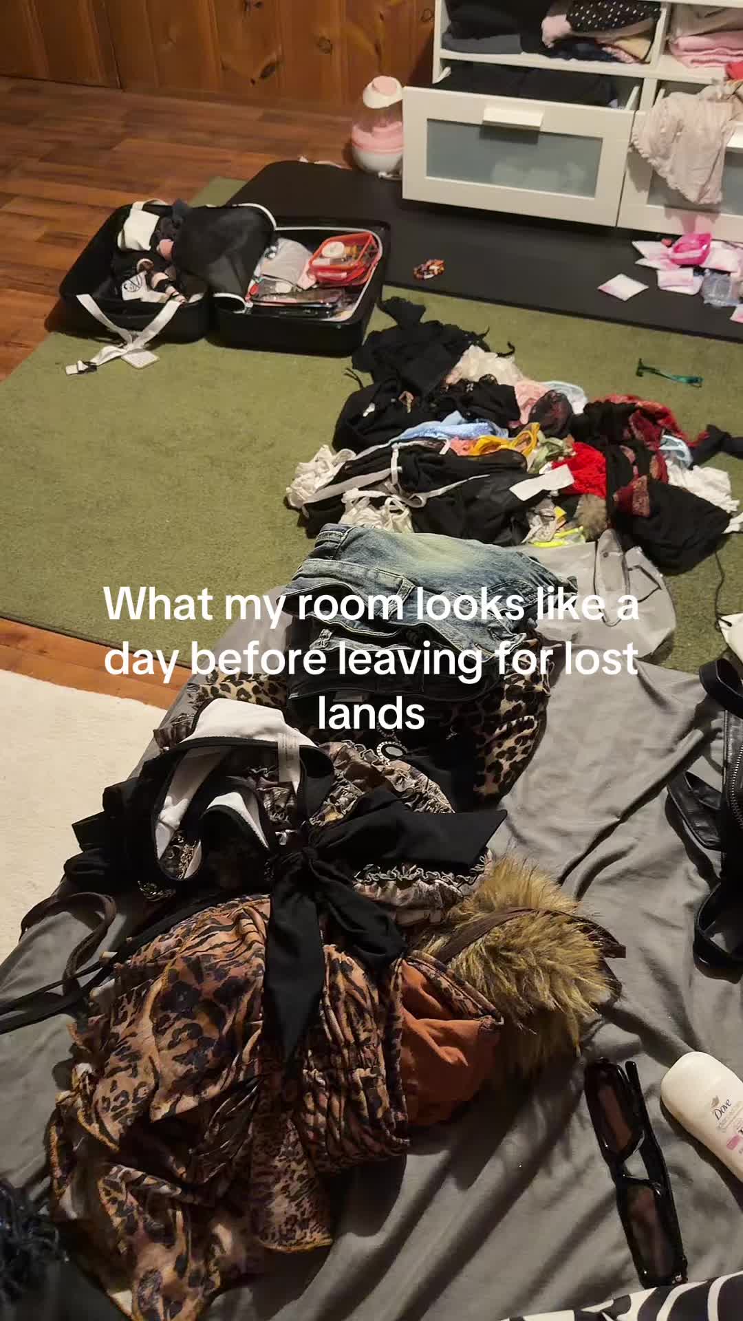 @:p