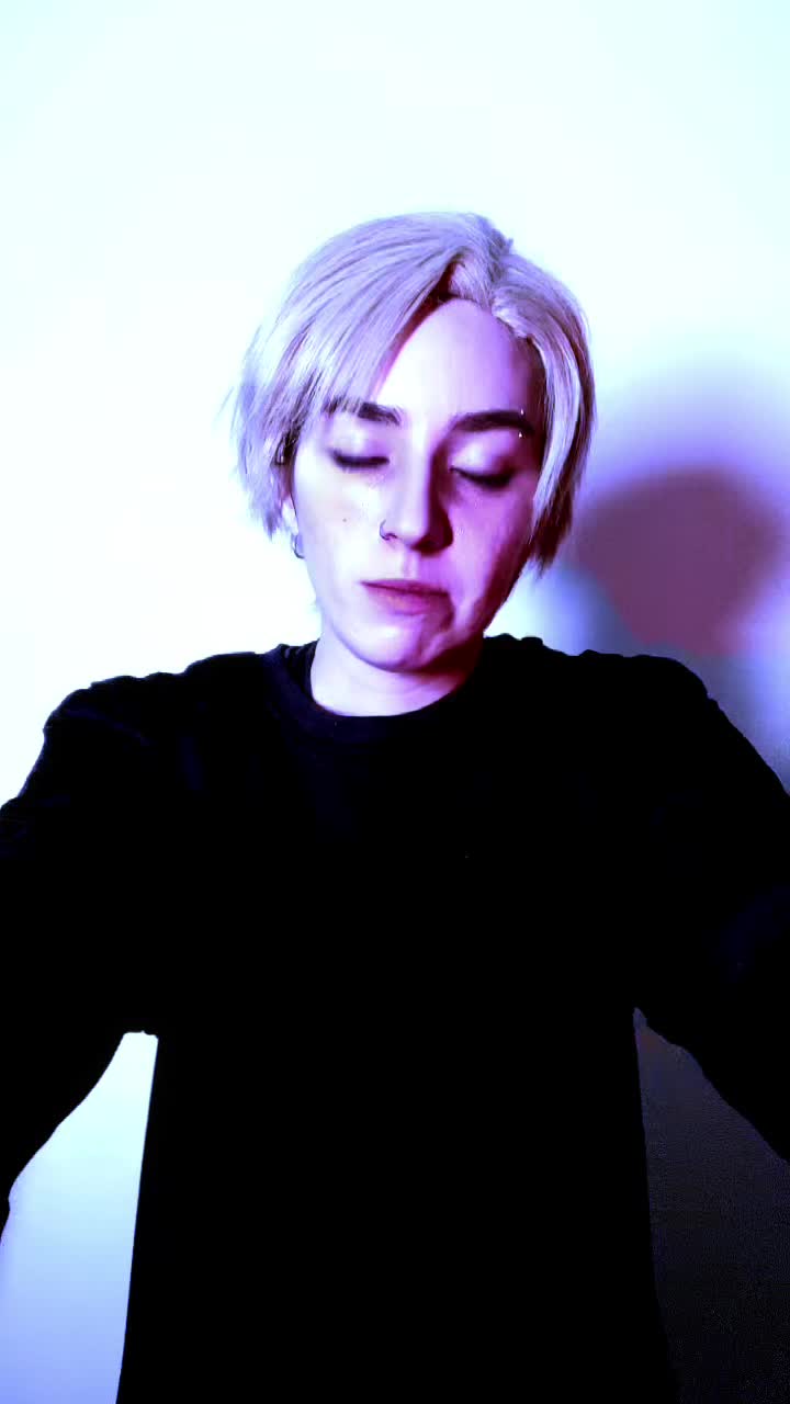 @LCosplays