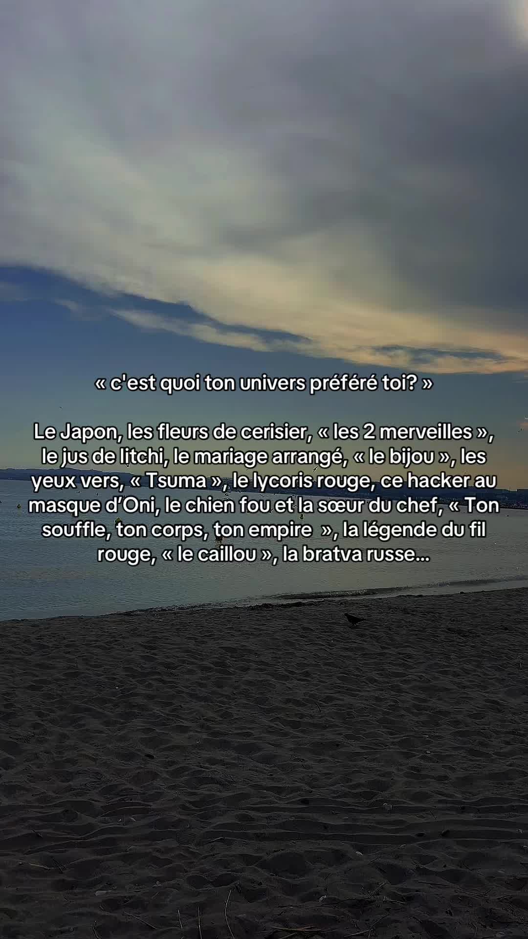 @tothe.moonandbook