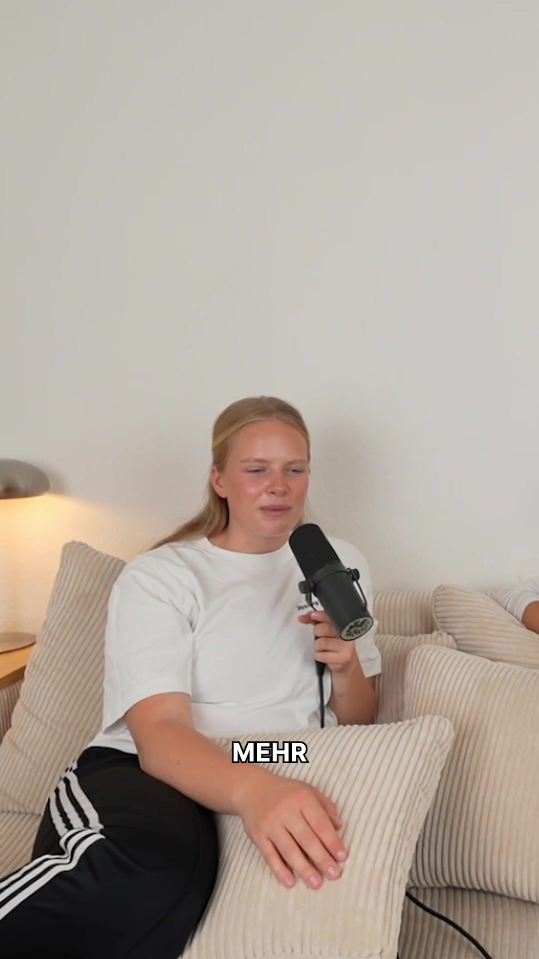 @She‘s Talking!