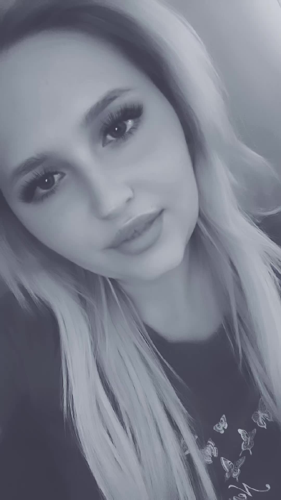 @😈Paula😈