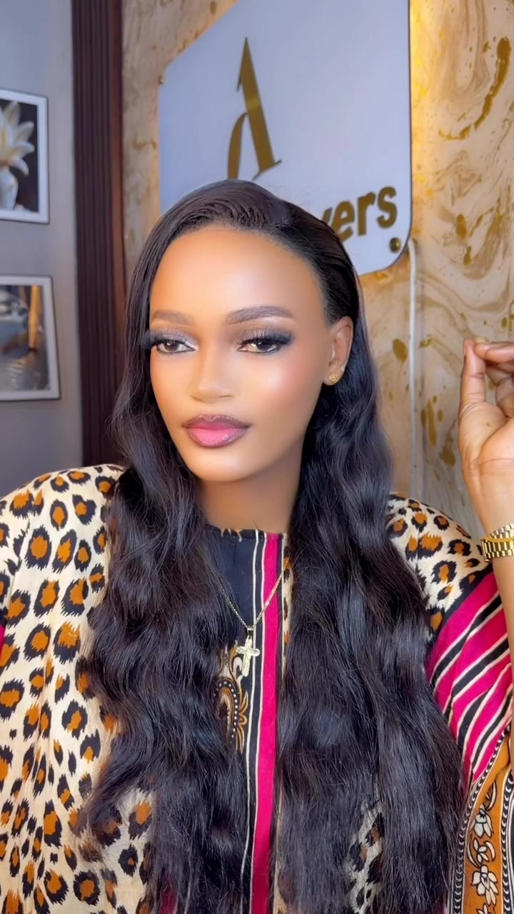 @ALEX__MAKEOVERS