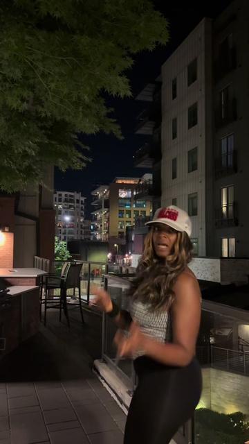 @HoneyQueen_samurai