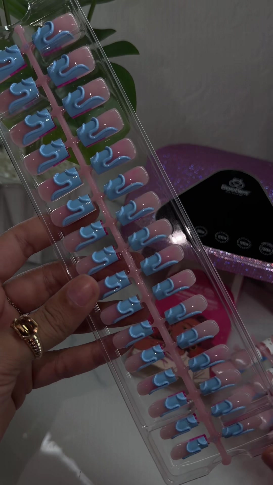 @NailzByAshleyyy