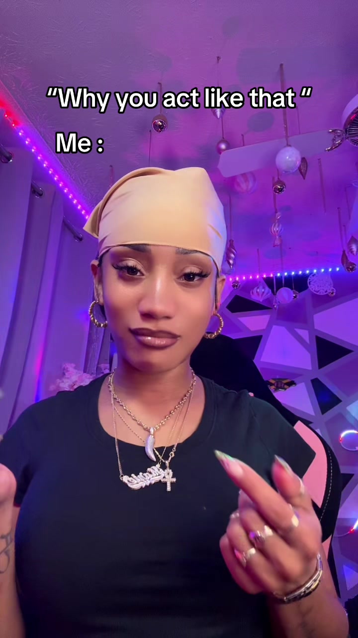 @DollQueenPinky