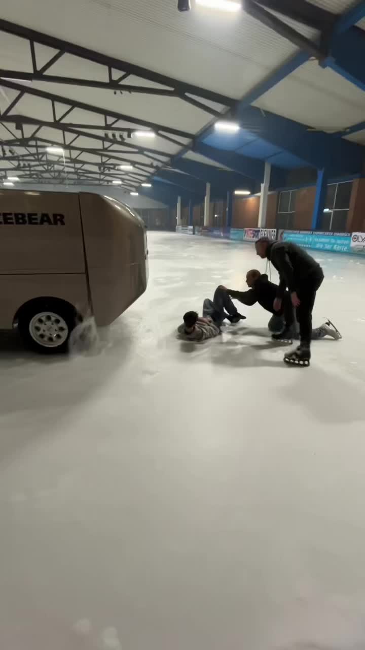 @Dj on ice