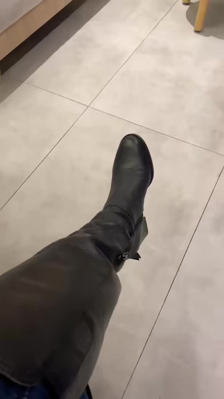 @DOMME🖤🕷️👢