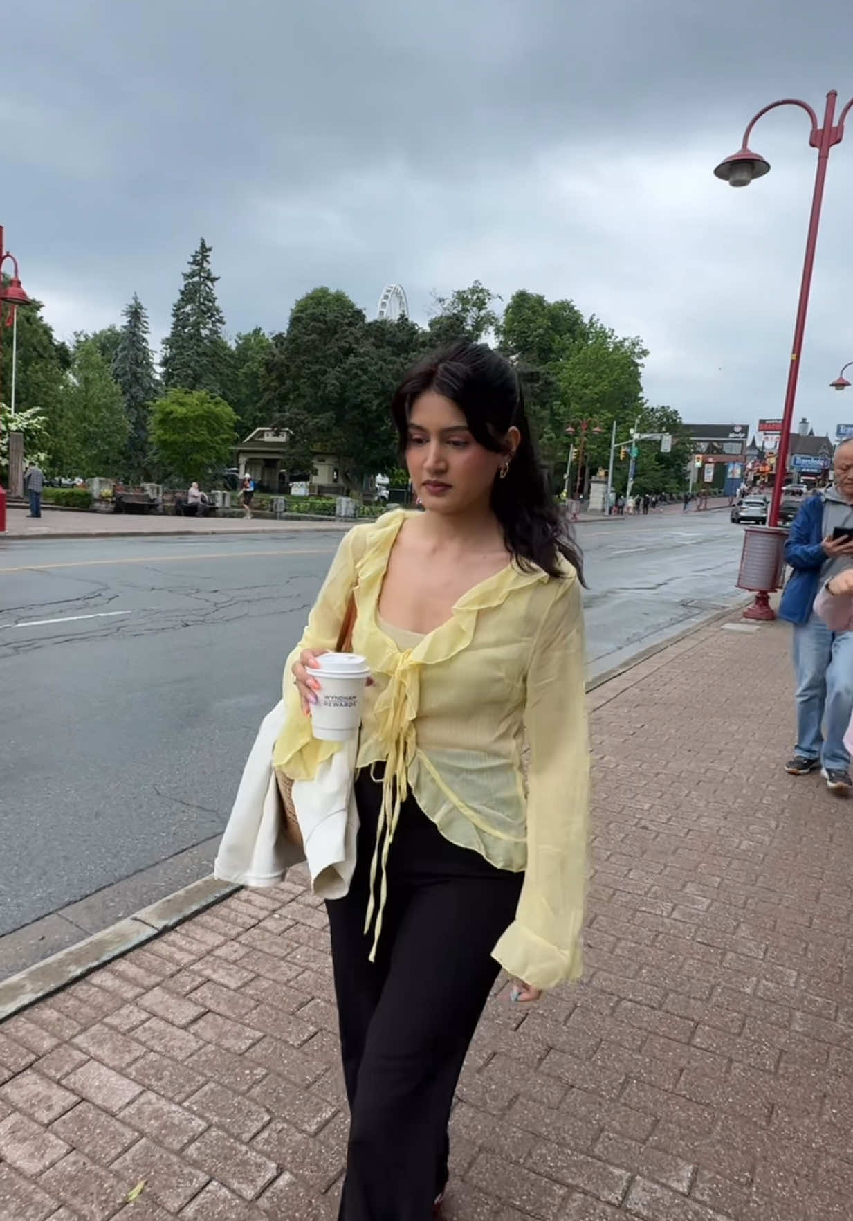 @Akritiyadav
