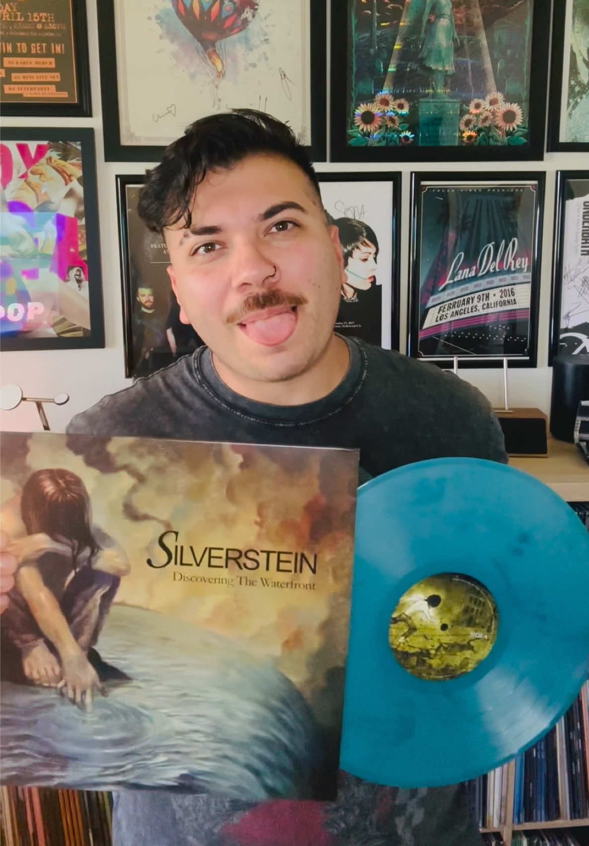 @The Vinyl RIOT!