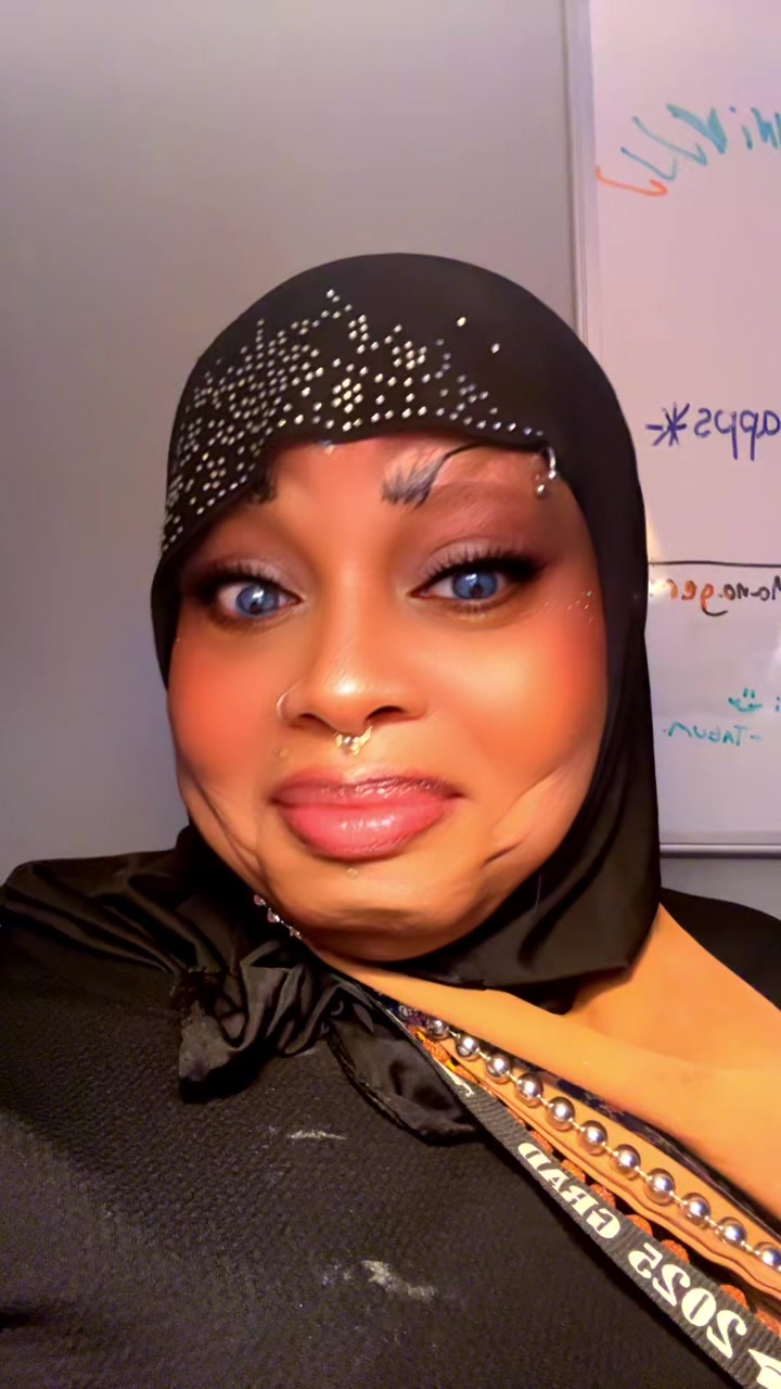 @Ebonysingagain