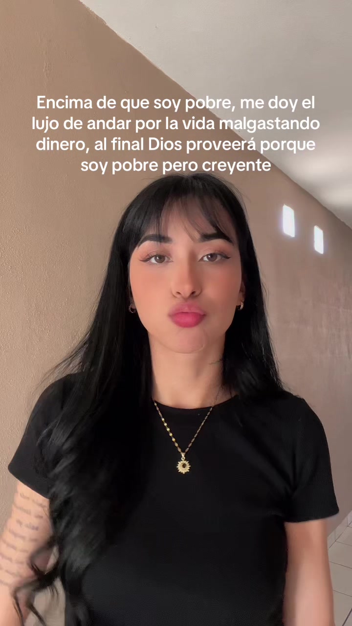 @Qariluky