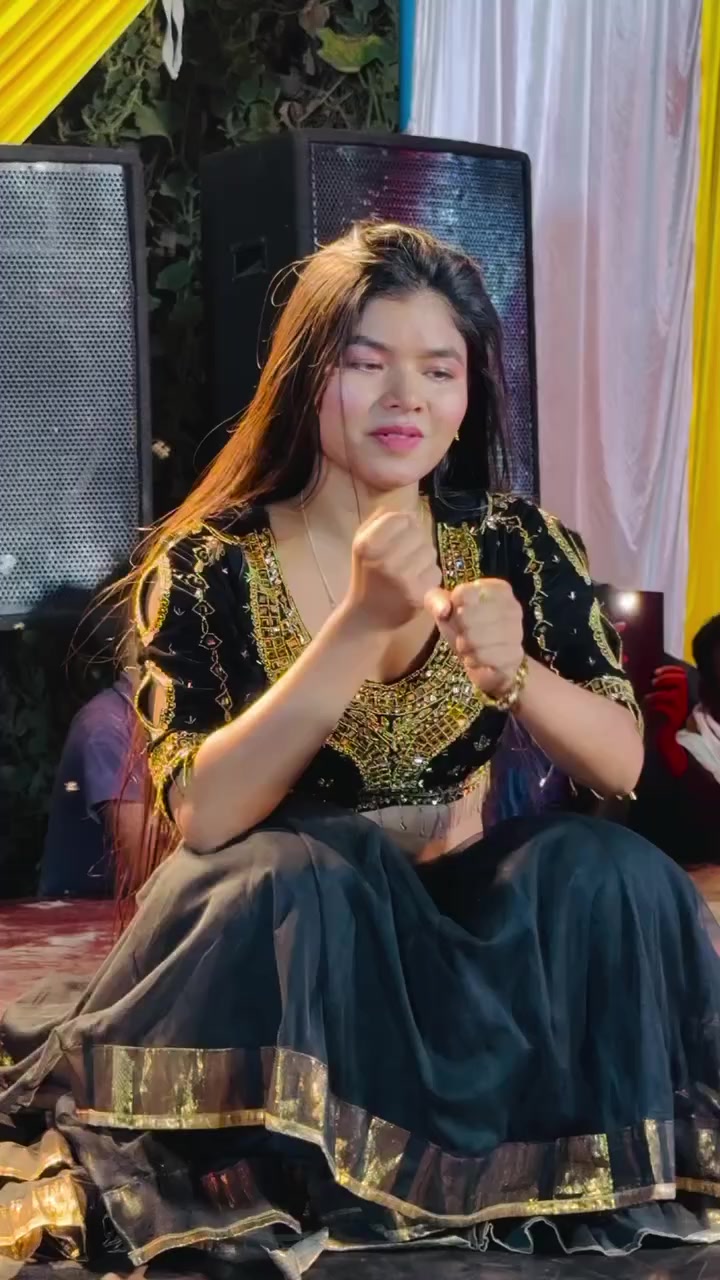 @saira_khan_33