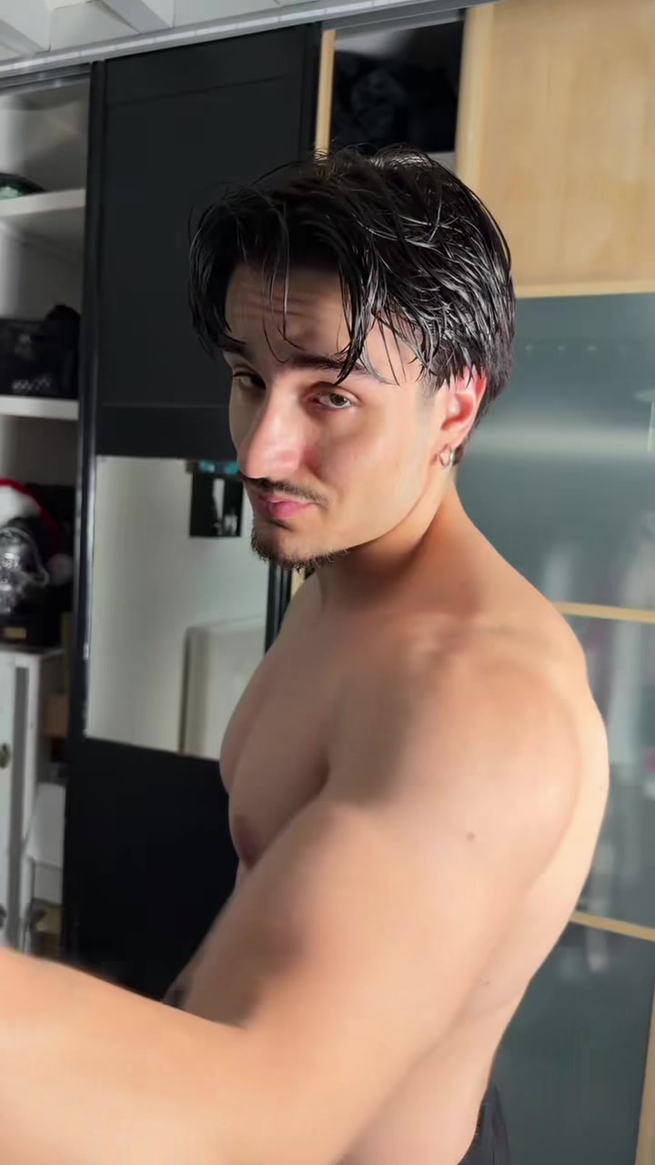 @Zozo 😈