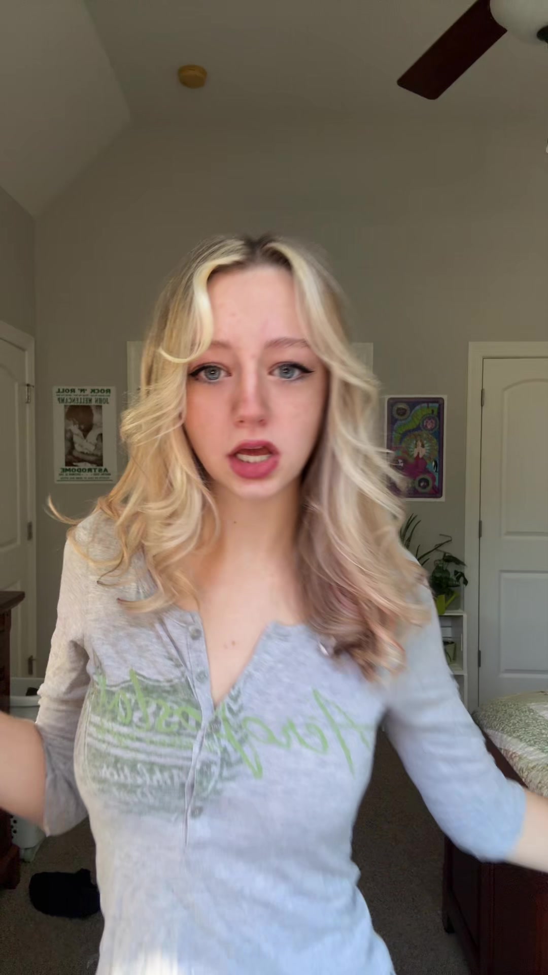 @thatweirdanimalgirl