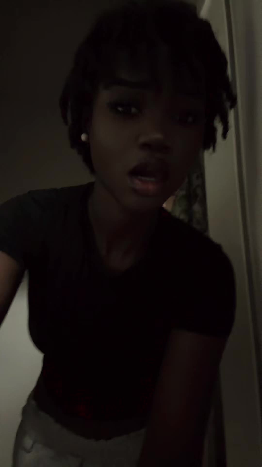 @🕷️