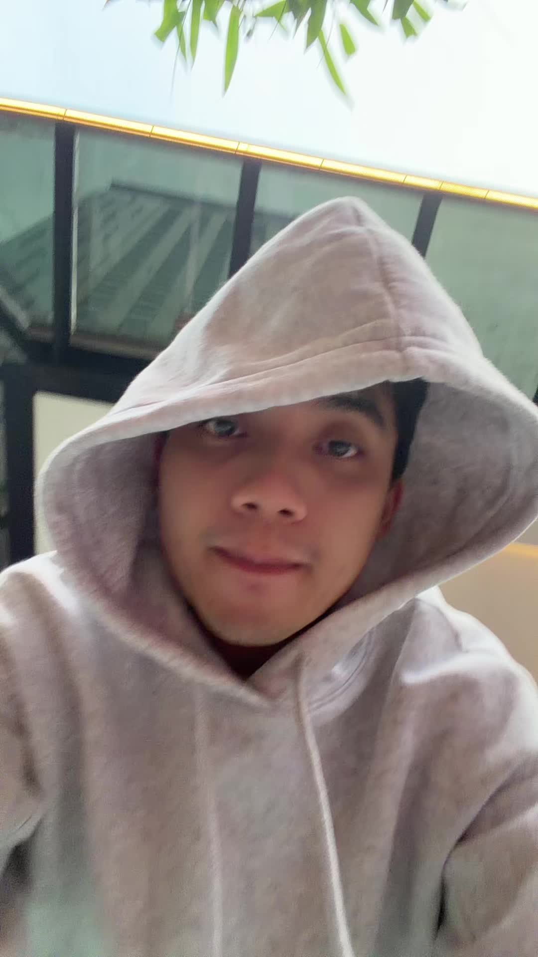 @👽 NotYourMan 🛸