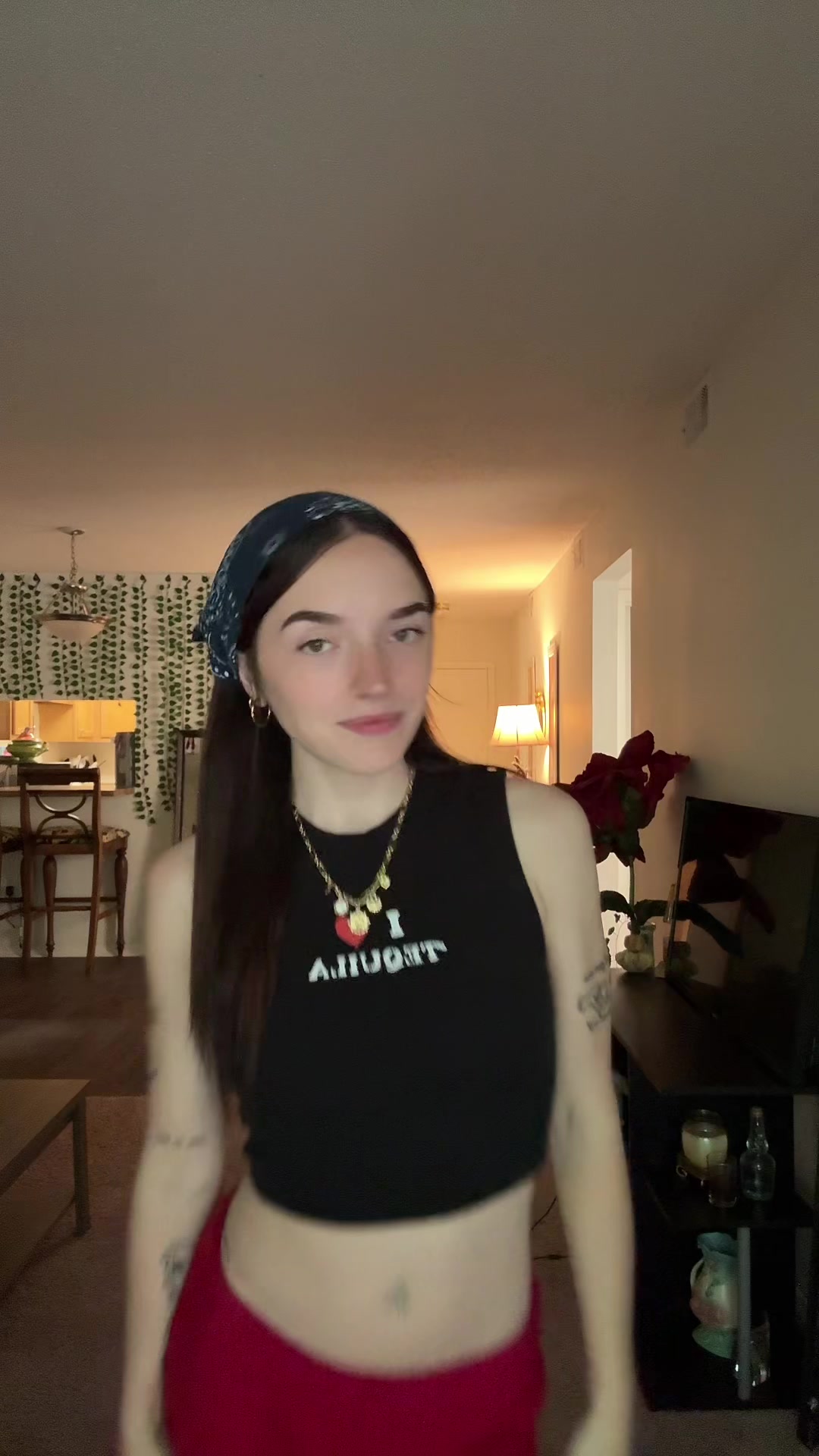 @Cj🙂&zwj;↕️