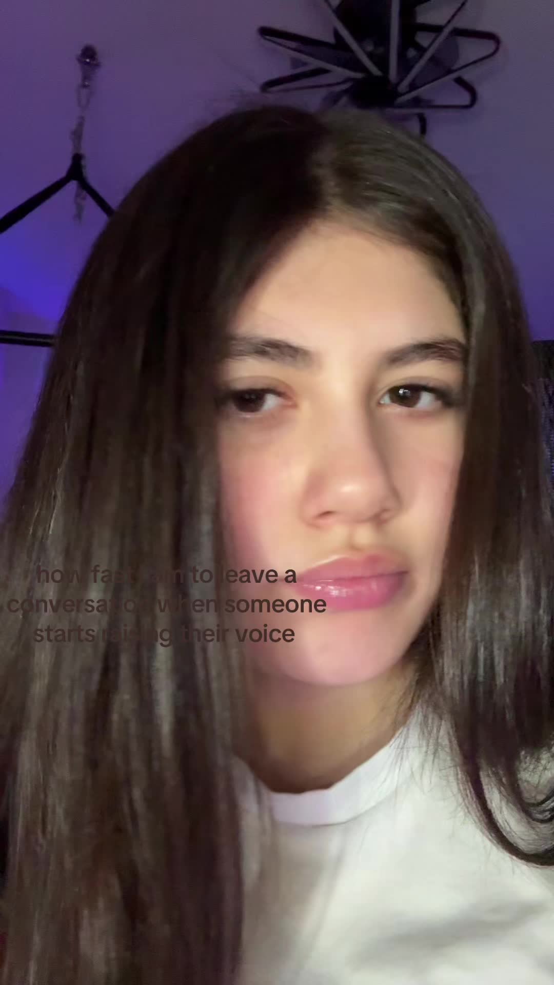 @??