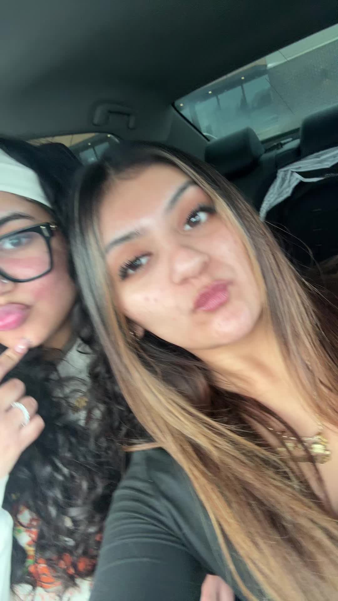 @viviana
