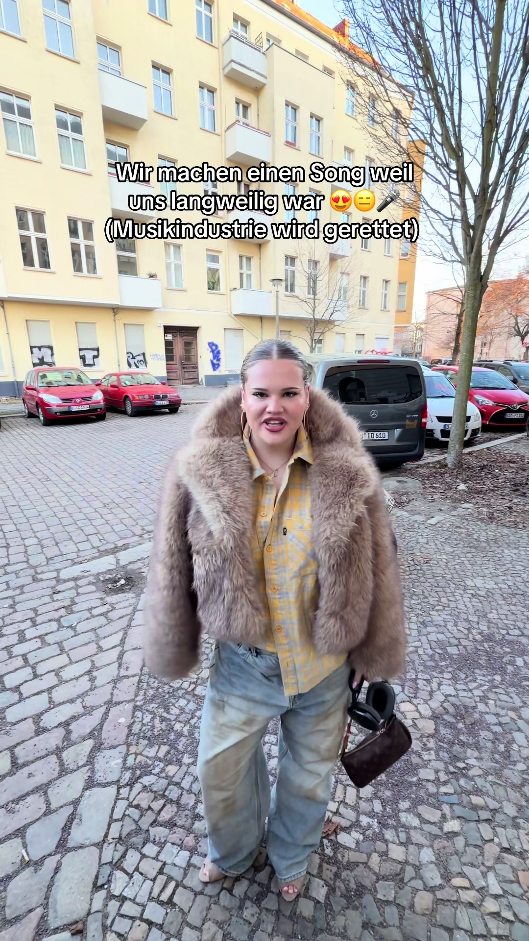 @Kimisinamood