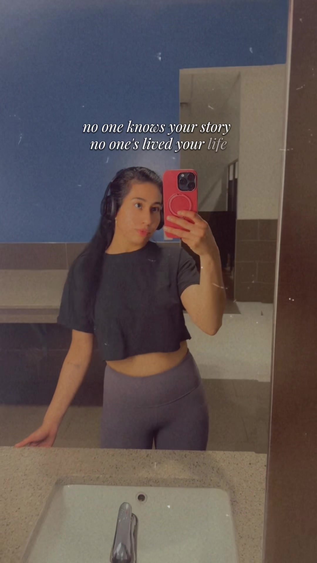 @lifeasyessy