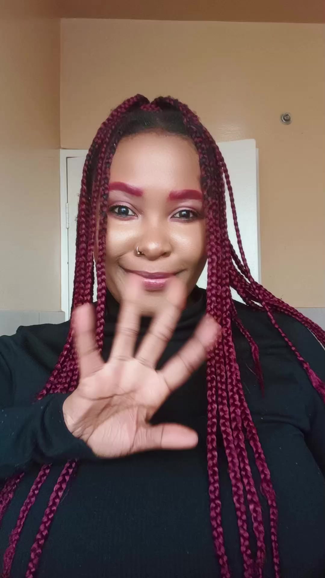 @Lips_ByChristinah