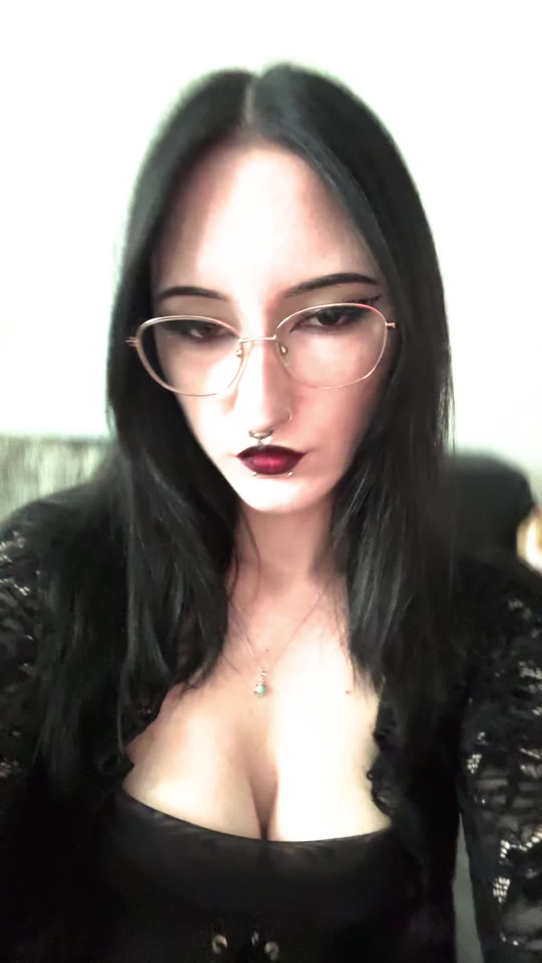 @Мина🩸🦇