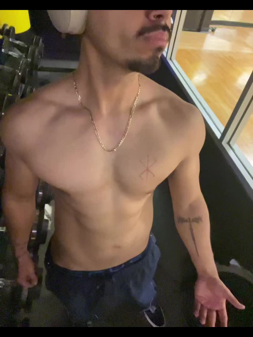 @leo_v77
