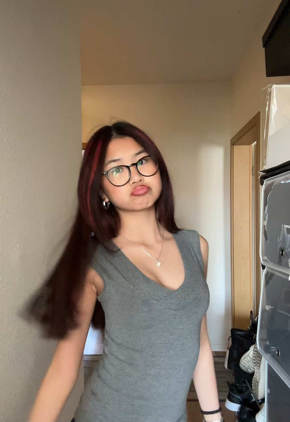 @️
