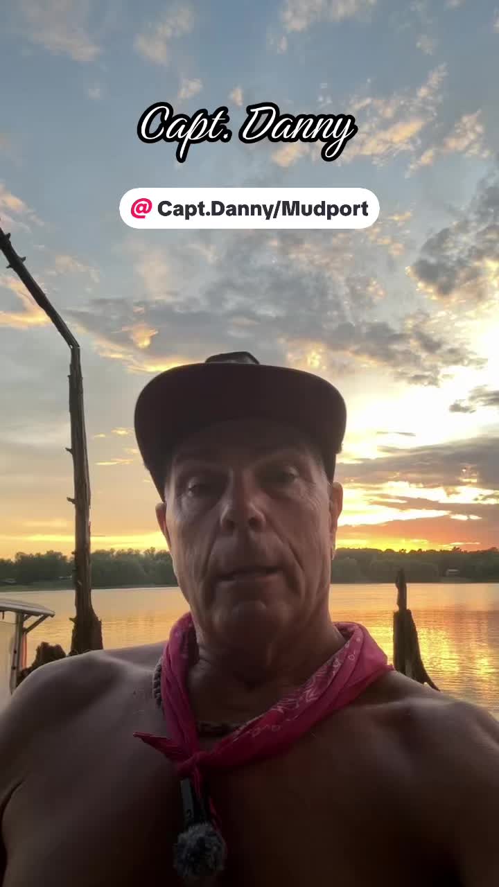 @Caddo Lake FirstCastCabin