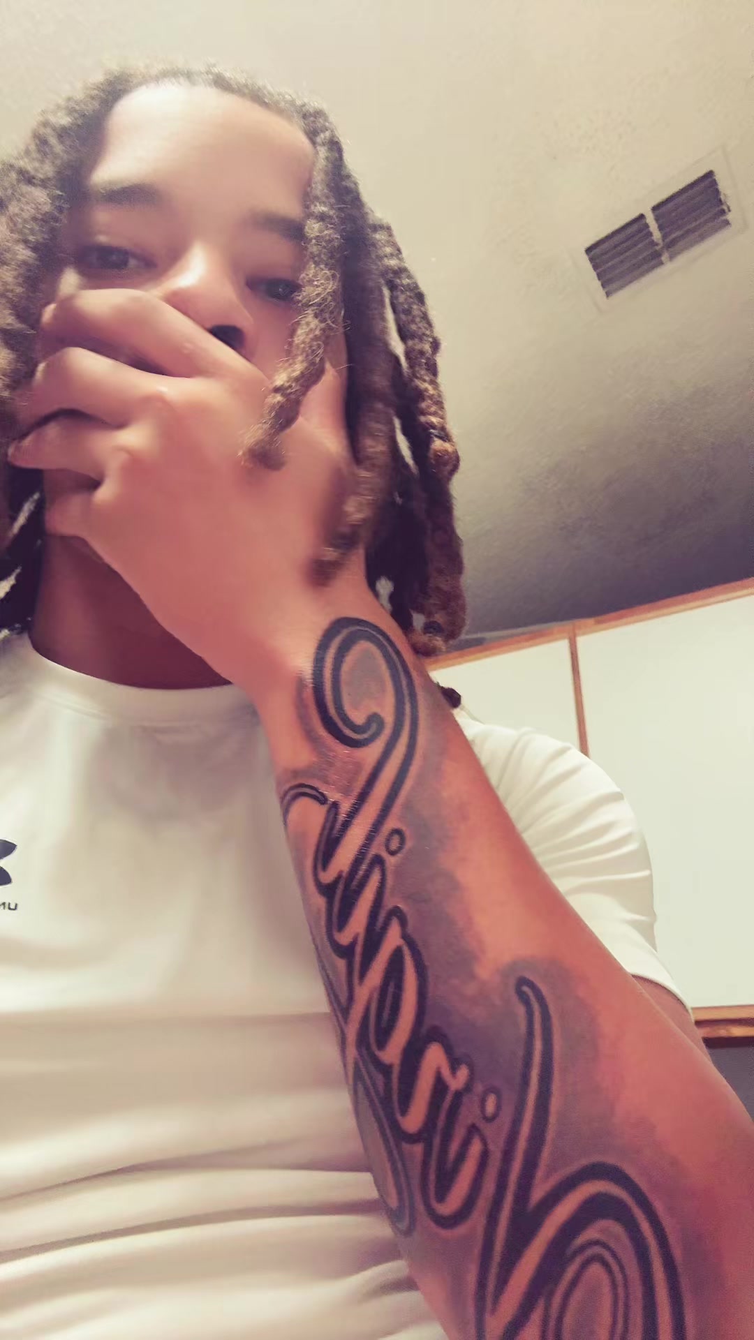 @1700jlew