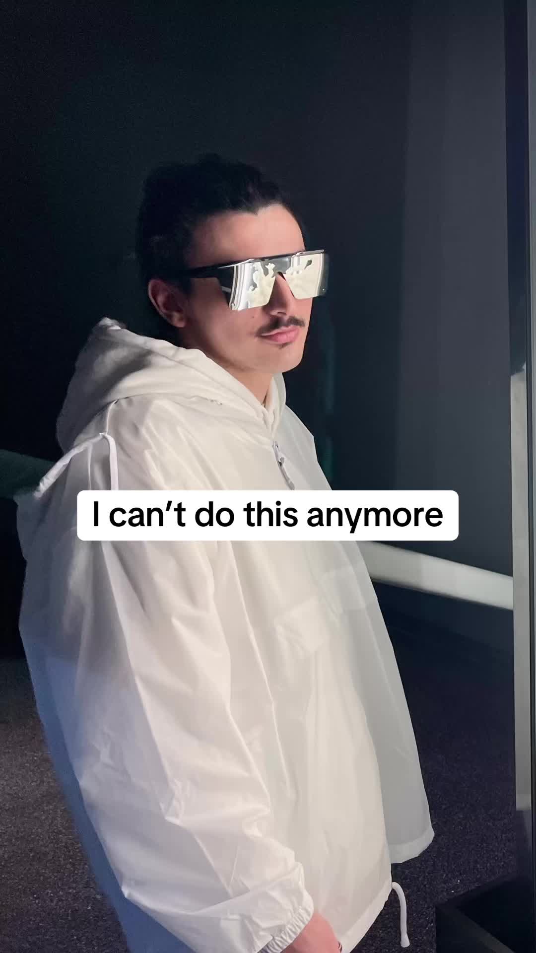 @themikapika