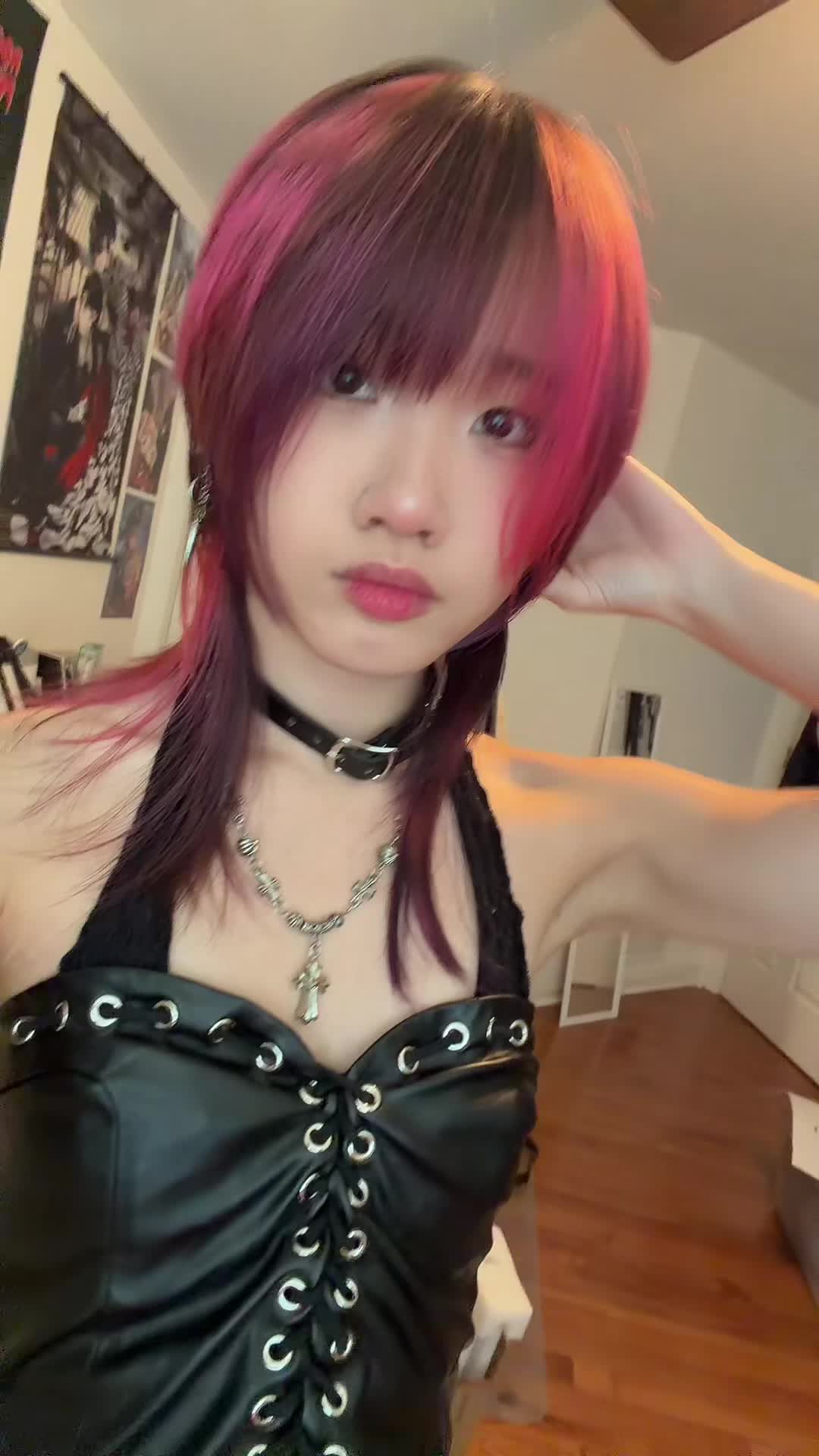 @sexxxholic