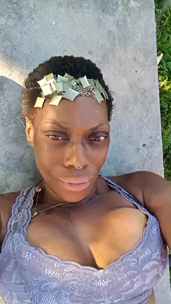 @Mary L Robinson