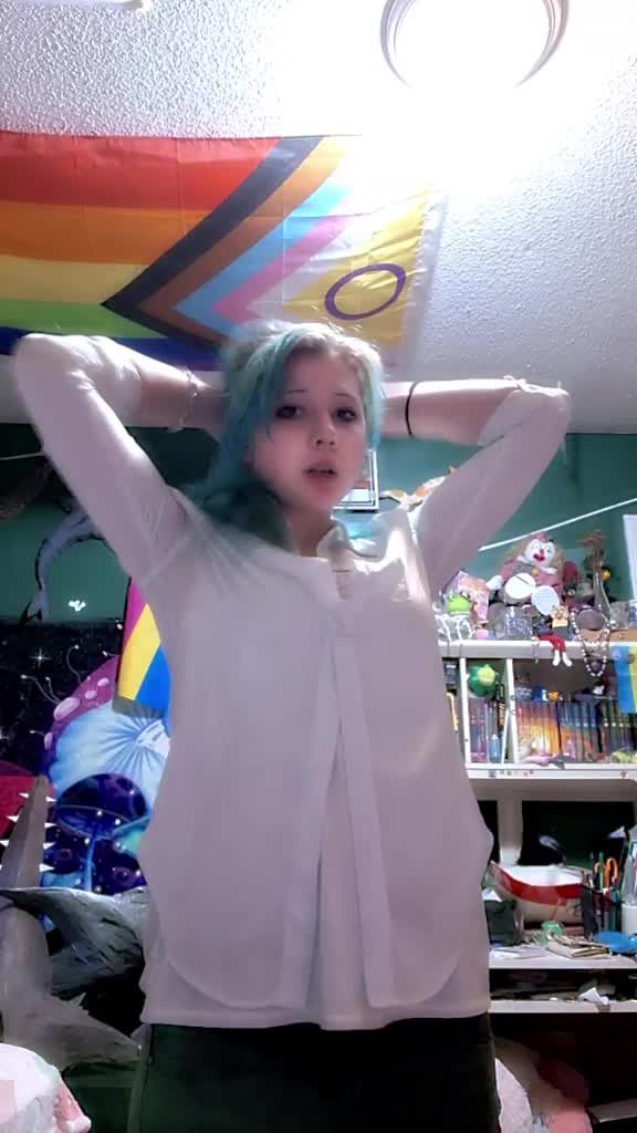 @Lilyyy